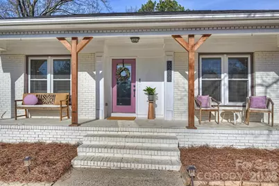 6234 Ashcrest Drive, Charlotte, NC 28217 - Photo 2
