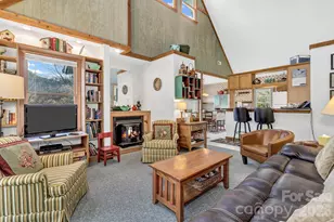 376 Ox Crk Rd, Weaverville, NC 28787 - Photo 22