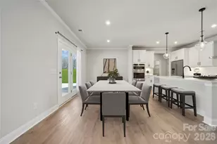 111 Coronado Ave, Matthews, NC 28104 - Photo 16