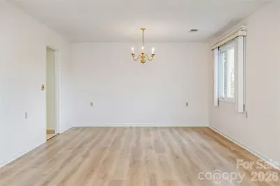 228 Dartcrest Drive, Hendersonville, NC 28792 - Photo 10