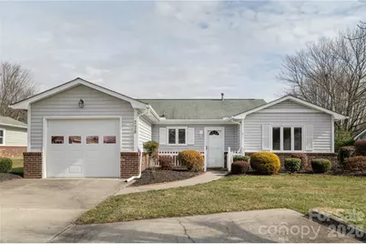 228 Dartcrest Drive, Hendersonville, NC 28792 - Photo 2