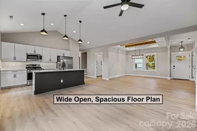 529 Waters Road, Hendersonville, NC 28792 - Photo 12