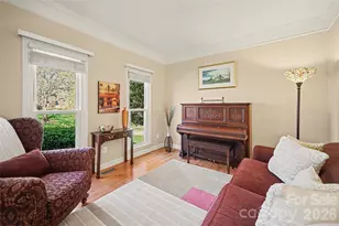 10825 Megwood Dr, Charlotte, NC 28277 - Photo 16