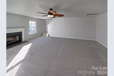 4022 Cindy Woods Lane, Charlotte, NC 28216 - Photo 4