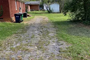 2900 Edsel Pl, Charlotte, NC 28205 - Photo 12