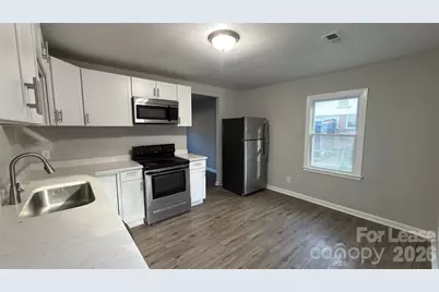 2900 Edsel Place, Charlotte, NC 28205 - Photo 4