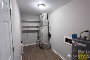 2900 Edsel Pl, Charlotte, NC 28205 - Photo 12