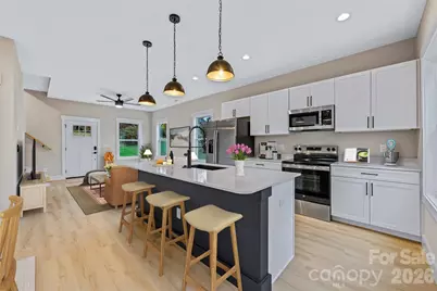 696 Beehive Road, Hendersonville, NC 28792 - Photo 20