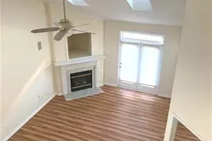 9110 Scarcliff Ln, Charlotte, NC 28277 - Photo 2