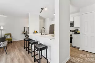 1620 Arlyn Cir, Charlotte, NC 28213 - Photo 10