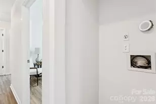 1620 Arlyn Cir, Charlotte, NC 28213 - Photo 20