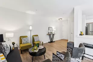 1620 Arlyn Cir, Charlotte, NC 28213 - Photo 4