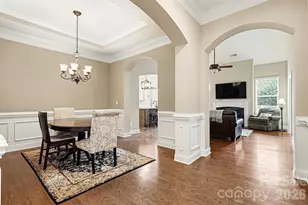 1014 Hercules Dr, Indian Trail, NC 28079 - Photo 4