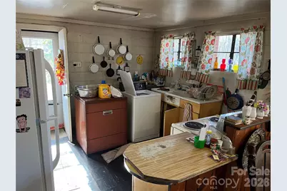 579 Lakey Gap Road, Black Mountain, NC 28711 - Photo 16