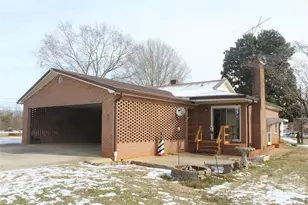 316 Drexel Rd, Morganton, NC 28655 - Photo 2