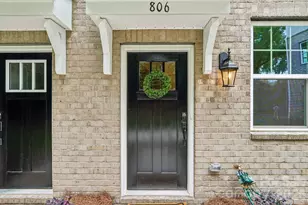 806 Hammers Ln, Charlotte, NC 28205 - Photo 4