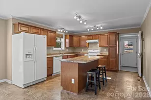 708 Old Charlotte Rd SW, Concord, NC 28027 - Photo 20