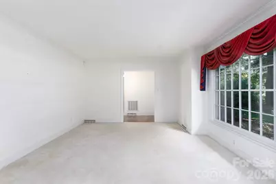 829 Rawlinson Road, Rock Hill, SC 29732 - Photo 4