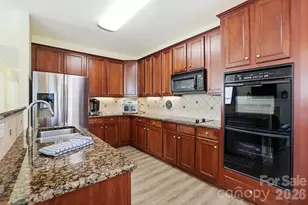 1667 Onyx Ridge, Fort Mill, SC 29708 - Photo 8