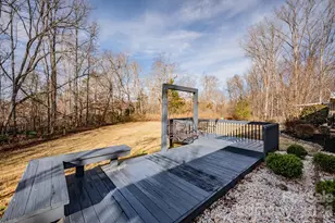 250 Eastwood Village Dr, Bostic, NC 28018 - Photo 24