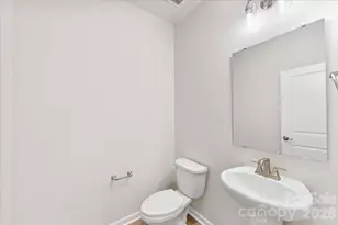 3005 Circles End, Charlotte, NC 28226 - Photo 6