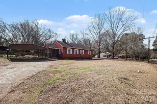 1048 Old Thompson Ave, Lancaster, SC 29720 - Photo 2