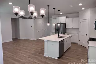 2028 Skyhawk Drive, York, SC 29745 - Photo 6