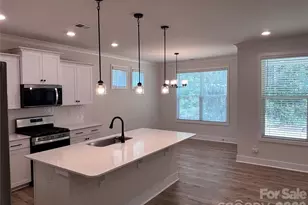 2028 Skyhawk Drive, York, SC 29745 - Photo 2