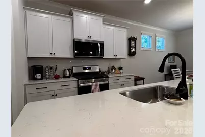 2028 Skyhawk Drive, York, SC 29745 - Photo 8