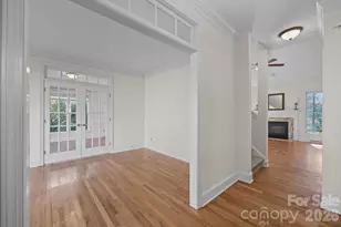 100 Martin St, Davidson, NC 28036 - Photo 16