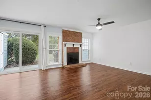 9241 N Vicksburg Park Ct, Charlotte, NC 28210 - Photo 8