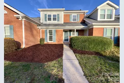 9241 N Vicksburg Park Court, Charlotte, NC 28210 - Photo 2