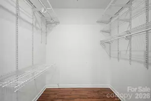 9241 N Vicksburg Park Ct, Charlotte, NC 28210 - Photo 18