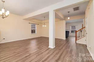 10513 Dominion Village Dr, Charlotte, NC 28269 - Photo 20