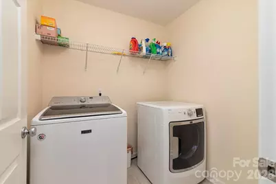 10513 Dominion Village Drive, Charlotte, NC 28269 - Photo 38