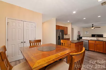 10513 Dominion Village Drive, Charlotte, NC 28269 - Photo 30