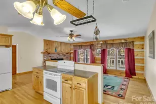 229 Medford Hannah Rd, Waynesville, NC 28785 - Photo 8