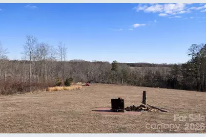 512 Dogwood Drive, Shelby, NC 28152 - Photo 2
