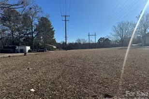 156 Pinckney St, Chester, SC 29706 - Photo 1