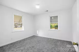 213 Jewel St, Chester, SC 29706 - Photo 12