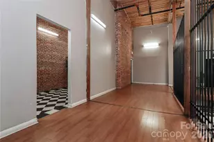 201 S Hoskins Rd, Charlotte, NC 28208 - Photo 36