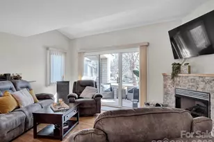 14526 Waterside Dr, Charlotte, NC 28278 - Photo 16