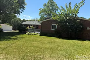 76 Eastview Ct, Taylorsville, NC 28681 - Photo 10
