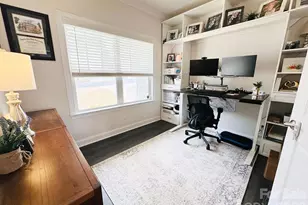 10302 Old Carolina Dr, Charlotte, NC 28214 - Photo 6