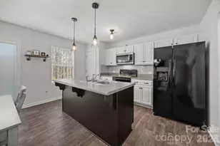 819 Yorkshire Dr, Albemarle, NC 28001 - Photo 10