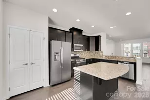 4061 Zilker Park Dr, Charlotte, NC 28217 - Photo 10