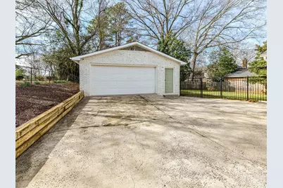 4208 Ashton Drive, Charlotte, NC 28210 - Photo 38