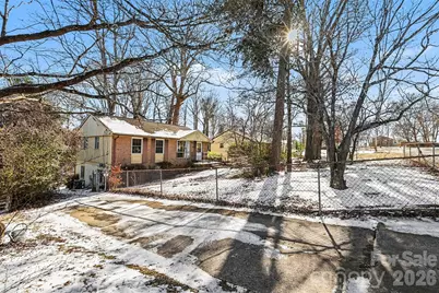 2320 Vinton Drive, Dallas, NC 28034 - Photo 4