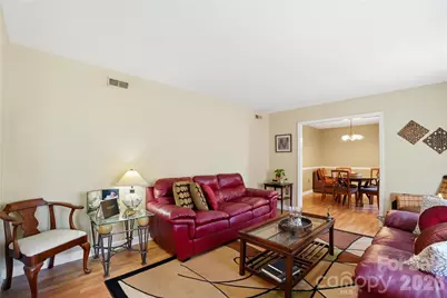 721 Falls Church Road, Charlotte, NC 28270 - Photo 4