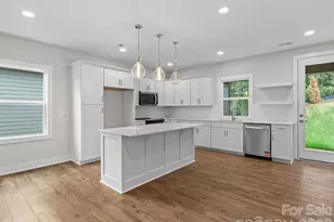 116 Chapel Xing Ln, Weaverville, NC 28787 - Photo 10